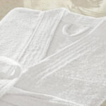 Hotelski ogrtač HERA serije od 330 gsm